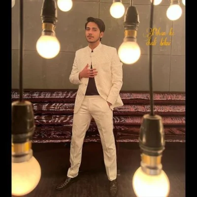 Pehan Ke Chali Bikni Song By Pehan Ke Chali Bikni Poster